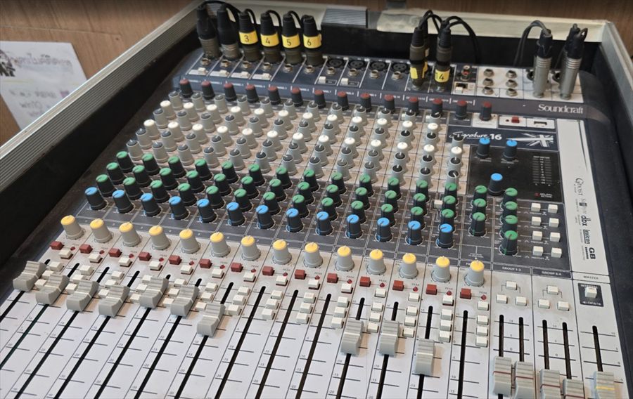 เครื่องเสียงและ Mixer